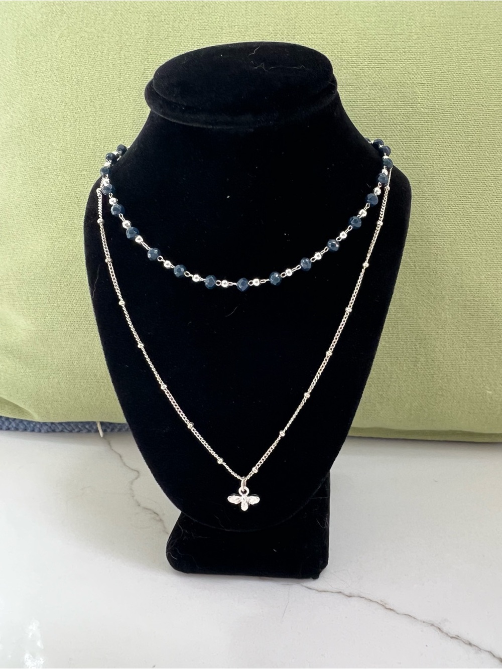 🐝 Silver Bee 🐝 Pendant Necklace with Dark Blue Beaded Choker